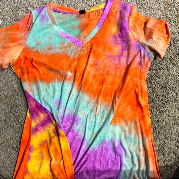 Tie dye cover up/ dress from Shein. Size: Large - Picture 1 of 2
